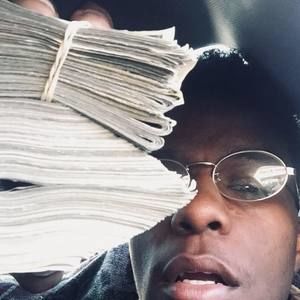 Meet your Posher, Adrian